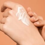 Rutina de cuidado de la piel para pieles sensibles